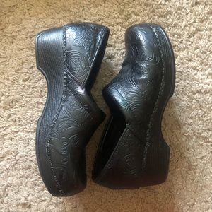 Dansko Professional Clogs W8